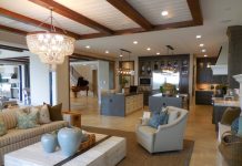 Traditional Living Room Interior Designs