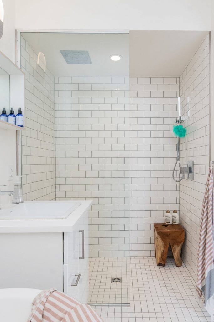 Bathroom Interior Tiles Ideas 